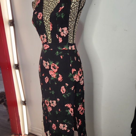 Black Midi Dress with Pink Floral Print and Deep V Neck - Picture 4 of 12